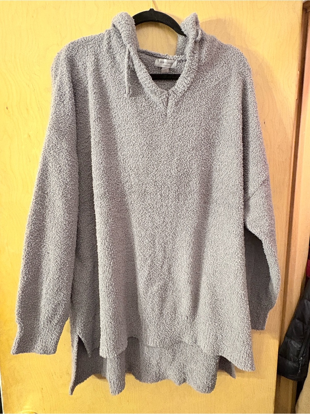 Cable & Gauge Light Gray Plush Hooded Pullover
